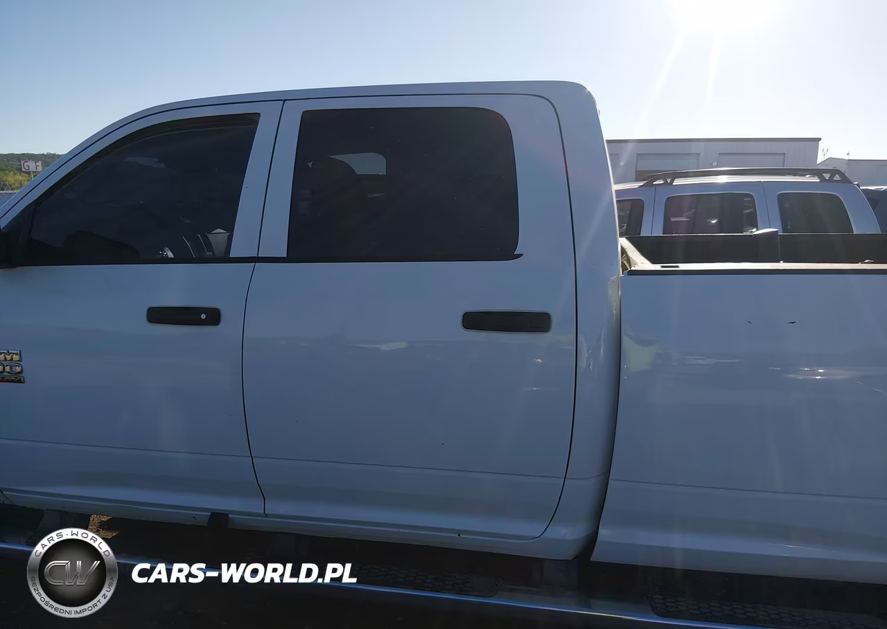 2014 Ram 2500 Tradesman VIN:3C6UR5HLXEG184859 - 14