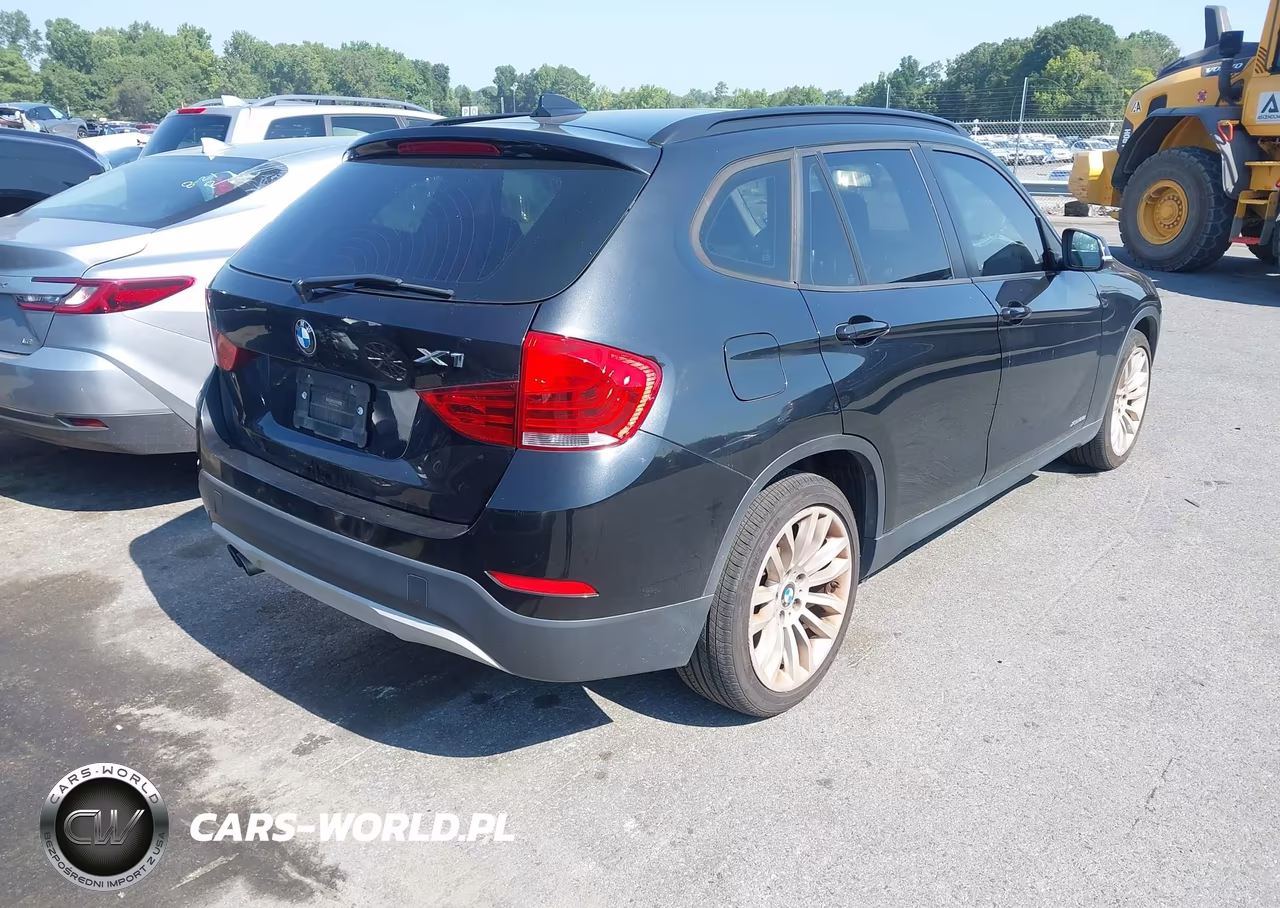 2013 BMW X1 xDrive28I VIN:WBAVL1C54DVR86665 - 4