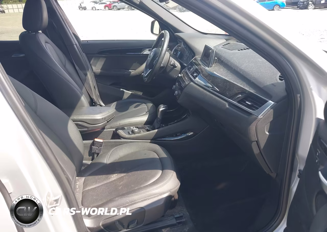 2016 BMW X1 xDrive28I VIN:WBXHT3C38GP887644 - 5