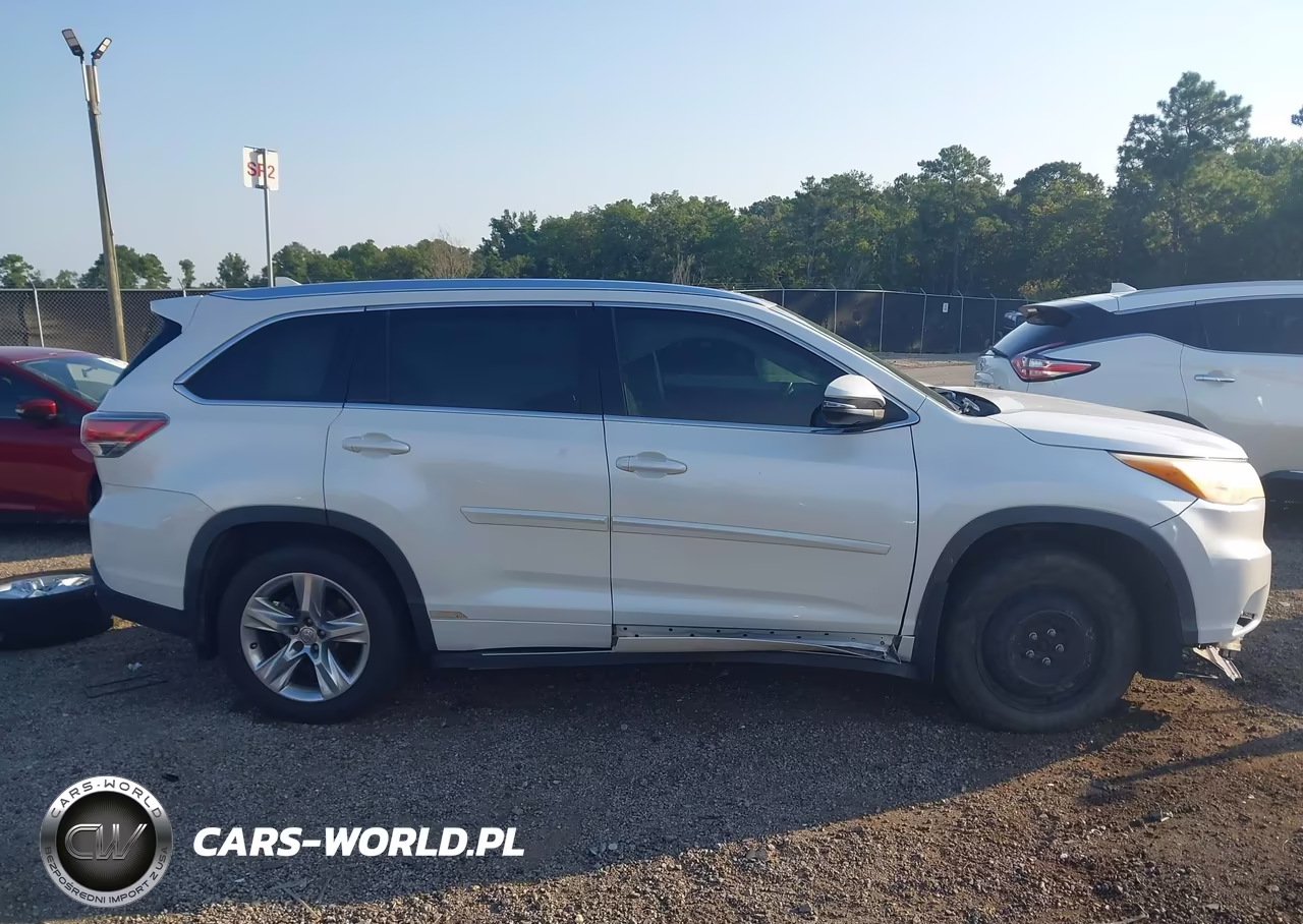 2015 Toyota Highlander Limited Platinum V6 VIN:5TDDKRFH7FS129856 - 14
