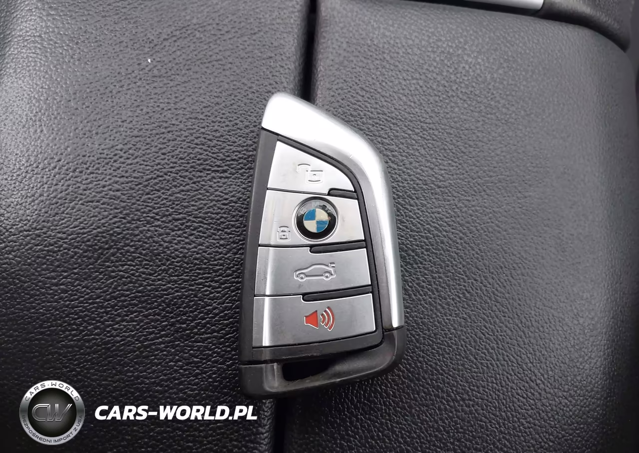 2019 BMW X5 xDrive50I VIN:5UXJU2C56KLN66837 - 11