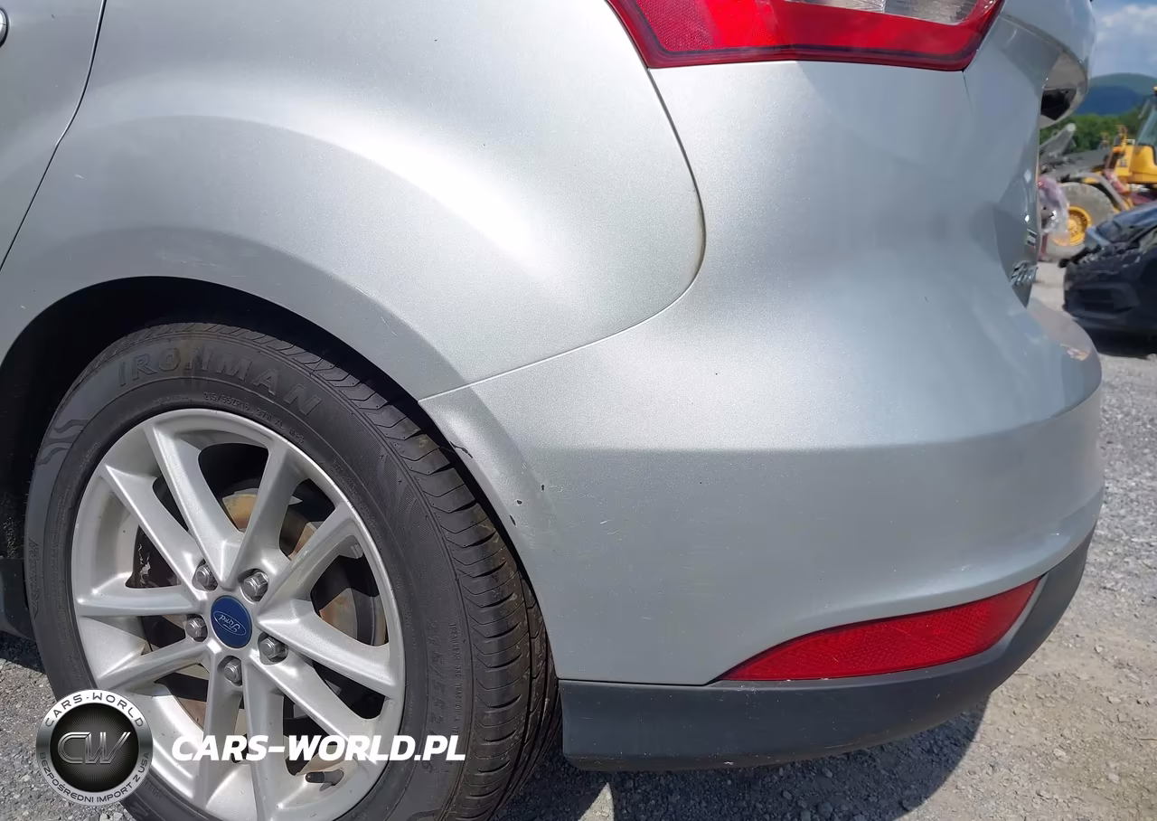 2016 Ford Focus Se VIN:1FADP3K27GL217203 - 15