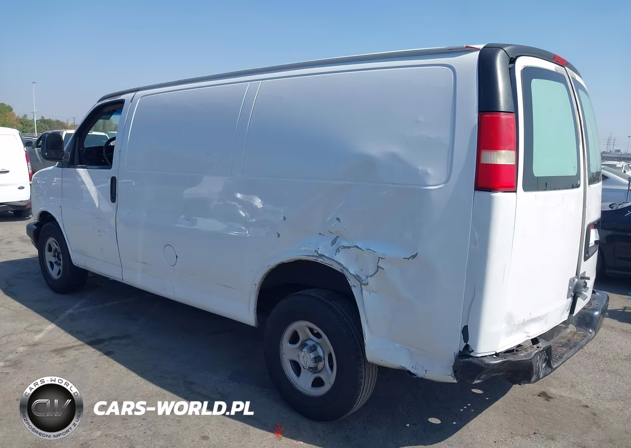 2008 Chevrolet Express Work Van VIN:1GCFG15X381154323 - 3
