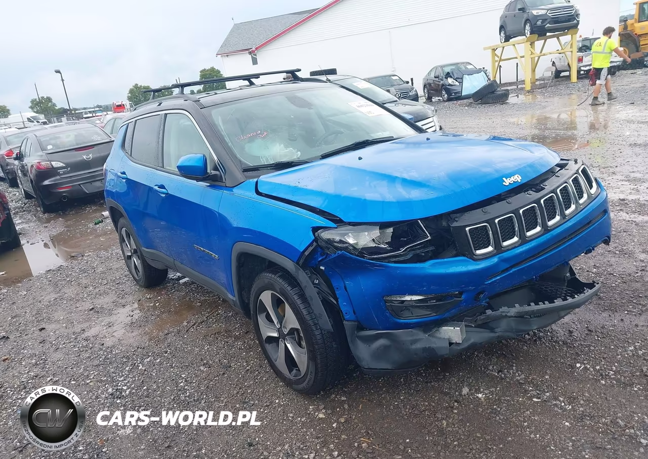 2018 Jeep Compass Latitude – zdjęcie 1 z 16