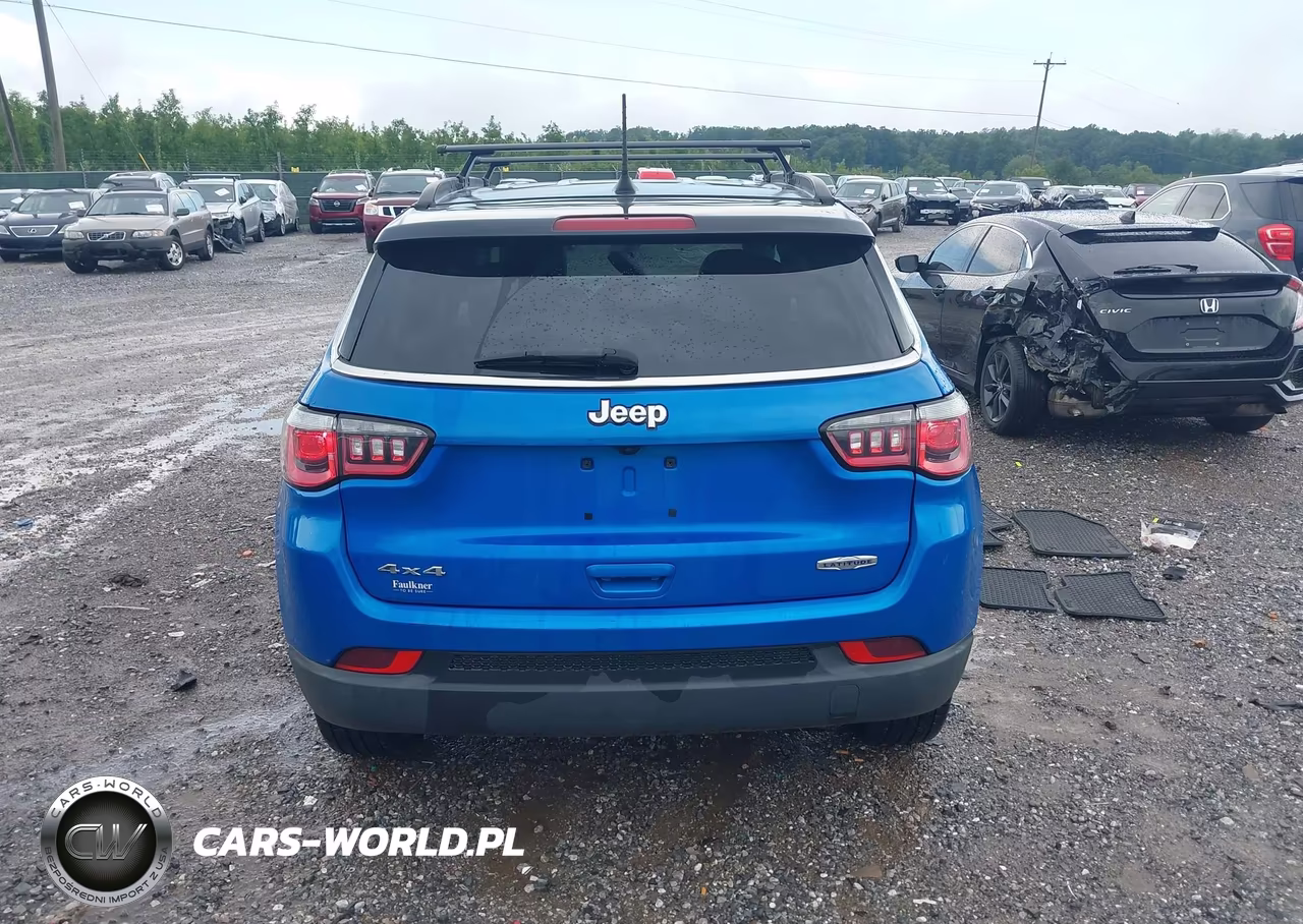 2018 Jeep Compass Latitude VIN:3C4NJDBB7JT140673 - 16
