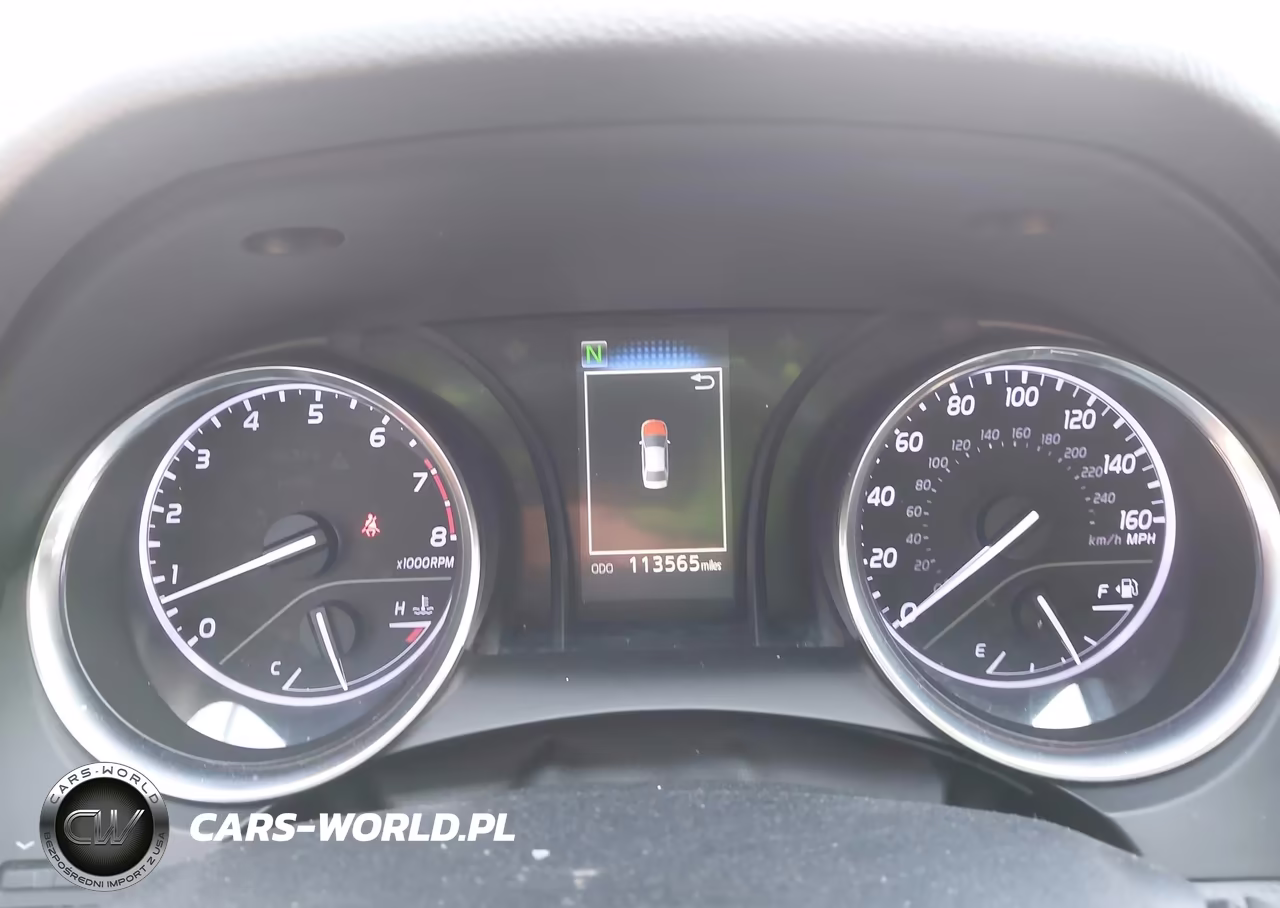 2020 Toyota Camry Le VIN:4T1C11AK1LU318752 - 7