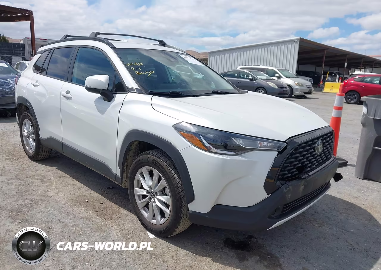 2022 Toyota Corolla Cross Le VIN:7MUCAAAGXNV036154 - 1