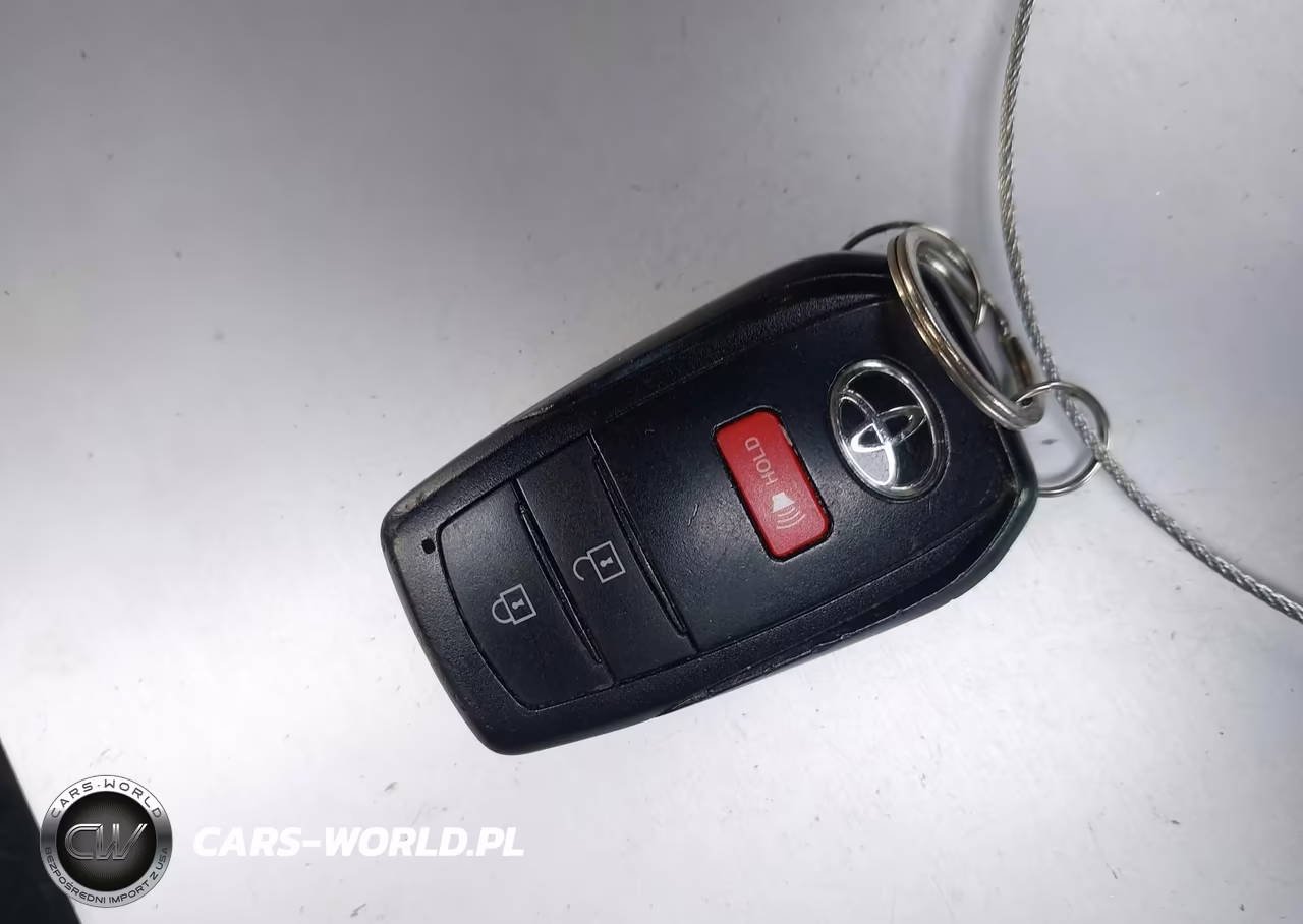 2022 Toyota Corolla Cross Le VIN:7MUCAAAGXNV036154 - 11