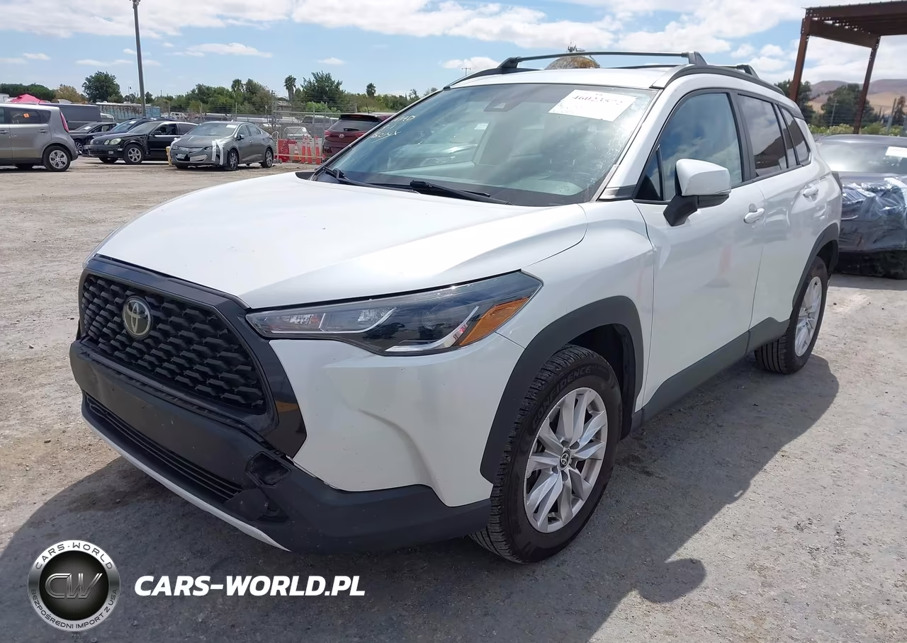 2022 Toyota Corolla Cross Le VIN:7MUCAAAGXNV036154 - 2