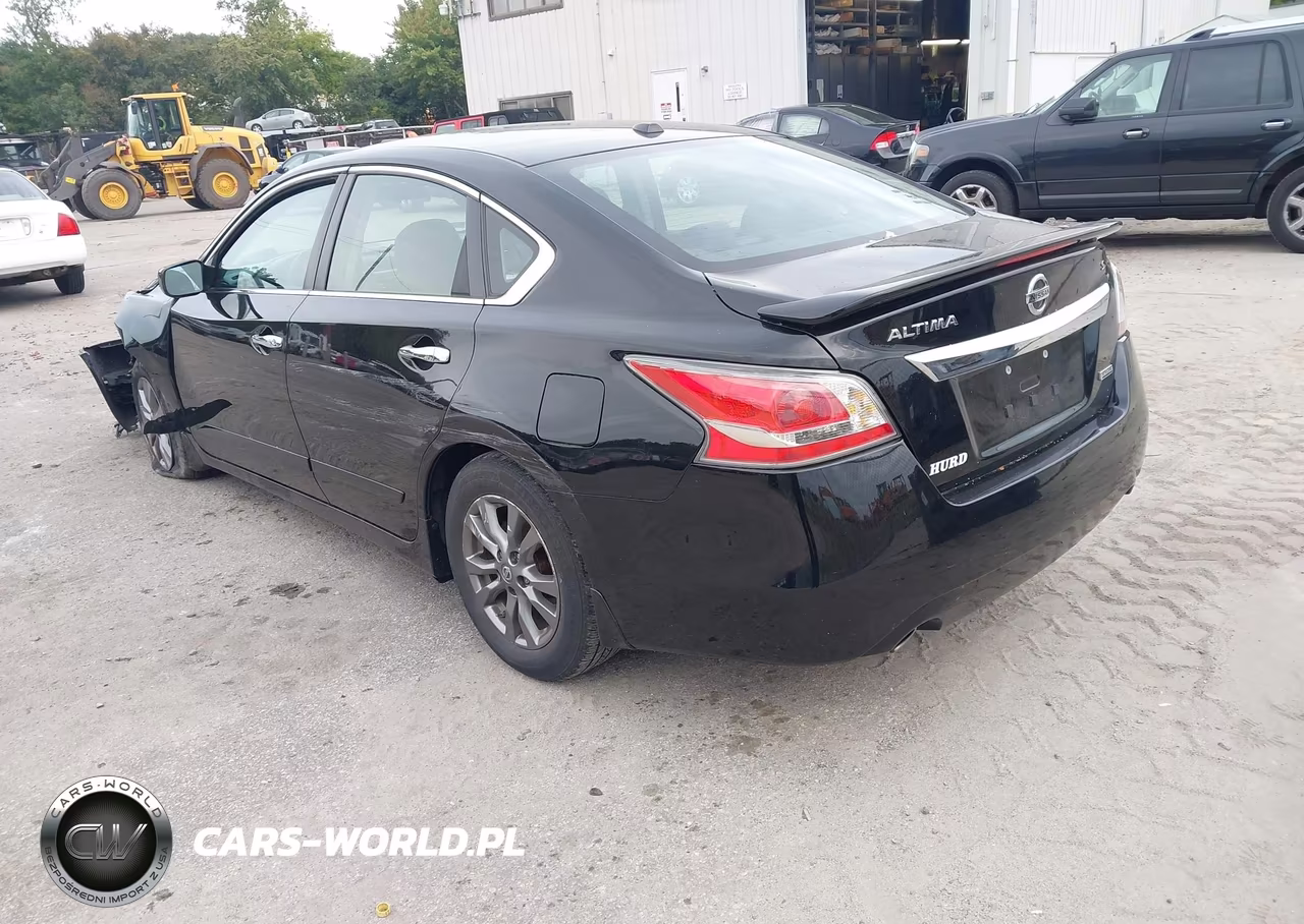 2015 Nissan Altima 2.5 S VIN:1N4AL3AP1FC571907 - 3