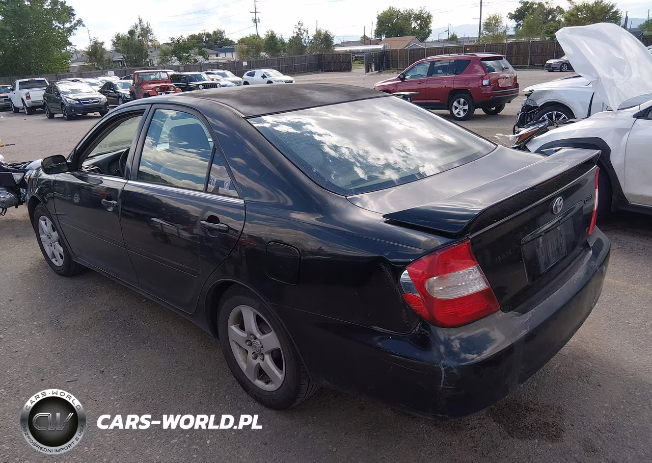 2003 Toyota Camry Se V6 VIN:4T1BF30KX3U045532 - 3