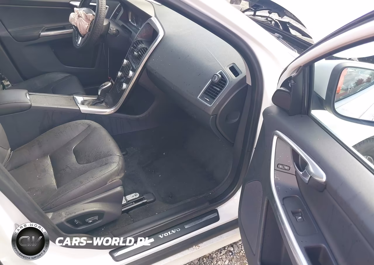 2016 Volvo Xc60 T6 Drive-E VIN:YV449MRK4G2892350 - 5