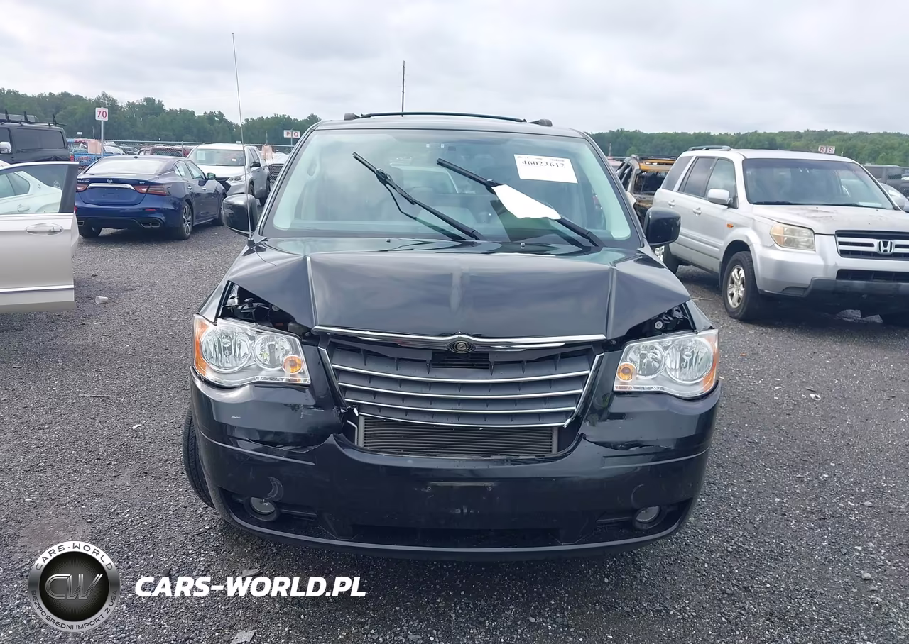 2010 Chrysler Town & Country Touring VIN:2A4RR5DX8AR123970 - 12