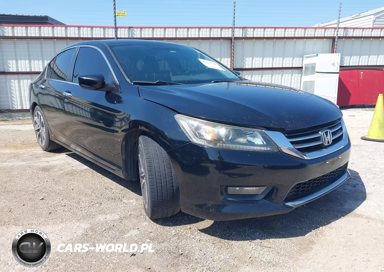 2015 Honda Accord Sport VIN:1HGCR2F58FA058315 - 1