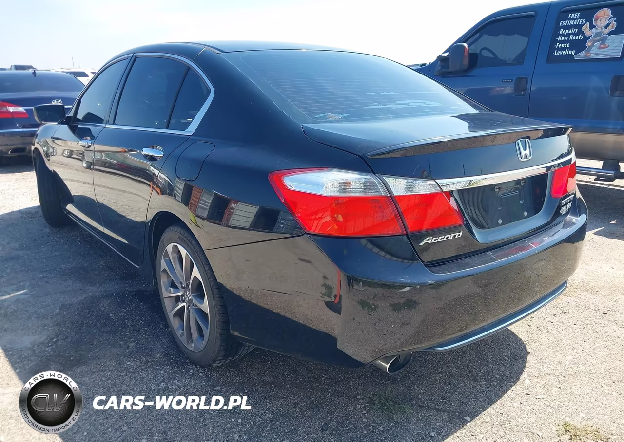 2015 Honda Accord Sport VIN:1HGCR2F58FA058315 - 3