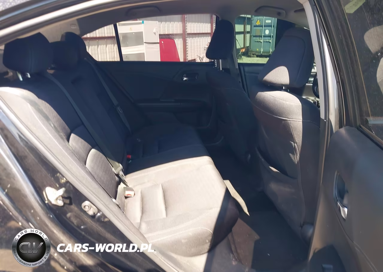 2015 Honda Accord Sport VIN:1HGCR2F58FA058315 - 8