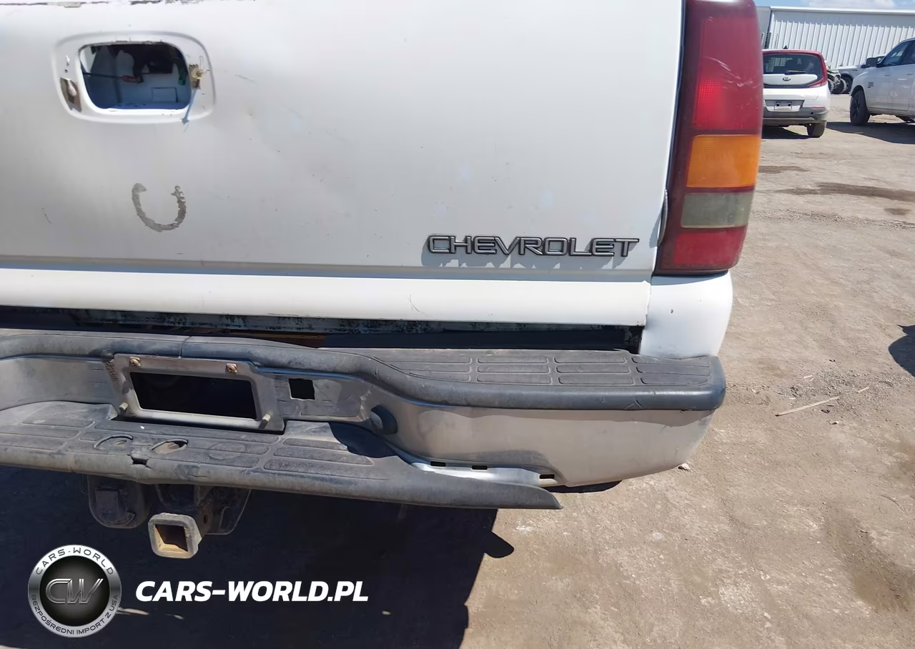 2002 Chevrolet Silverado 2500Hd Ls VIN:1GCHC29U72E300460 - 13