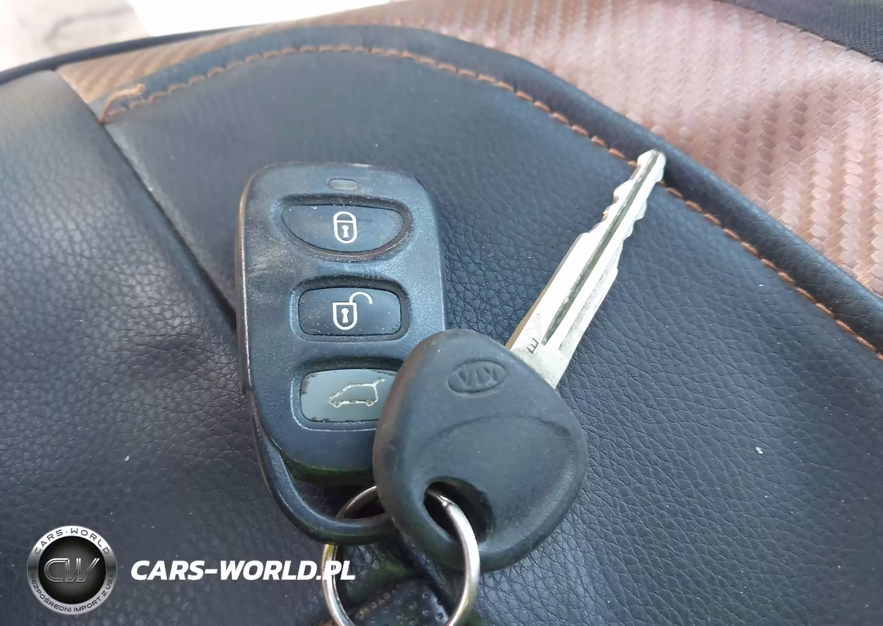2007 Kia Sorento Lx VIN:KNDJC736775670422 - 11