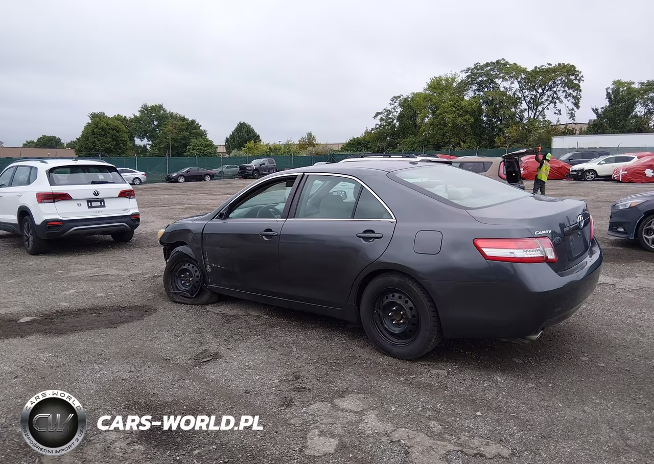 2010 Toyota Camry Le V6 VIN:4T1BK3EK9AU103440 - 3