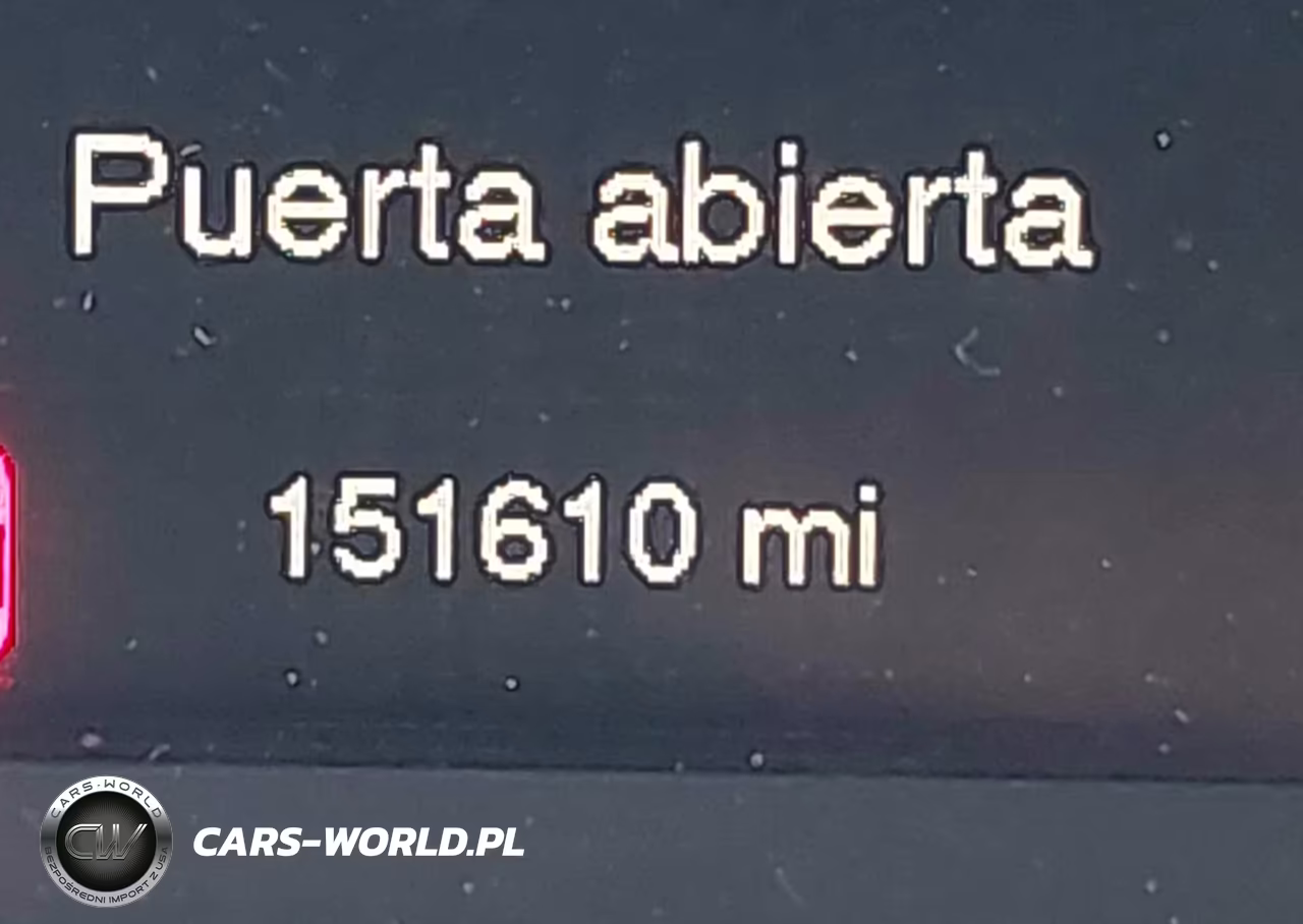 2015 Jeep Cherokee Latitude VIN:1C4PJMCSXFW546780 - 15