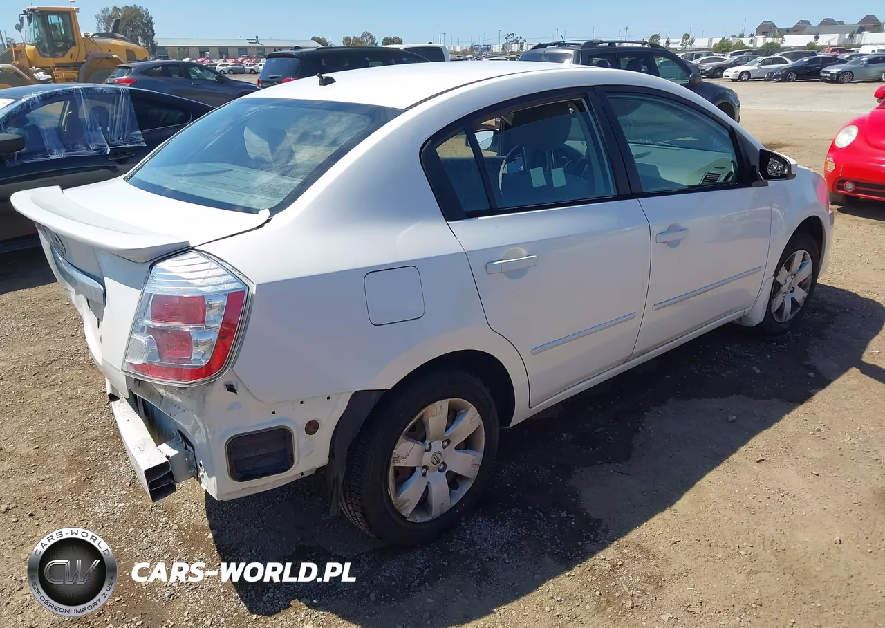2012 Nissan Sentra 2.0 VIN:3N1AB6AP3CL766361 - 4