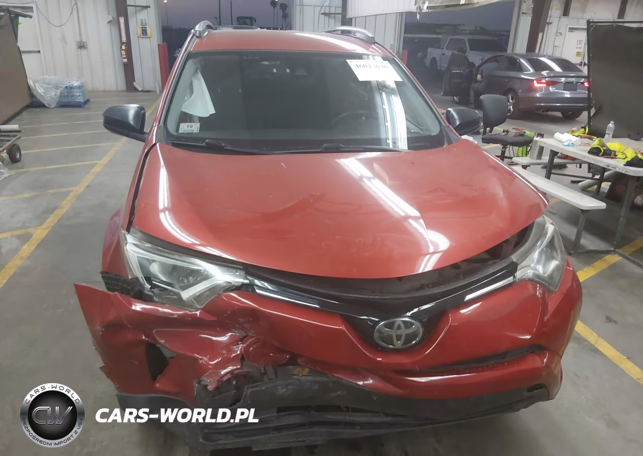 2017 Toyota Rav4 Le VIN:JTMBFREVXHJ158772 - 6