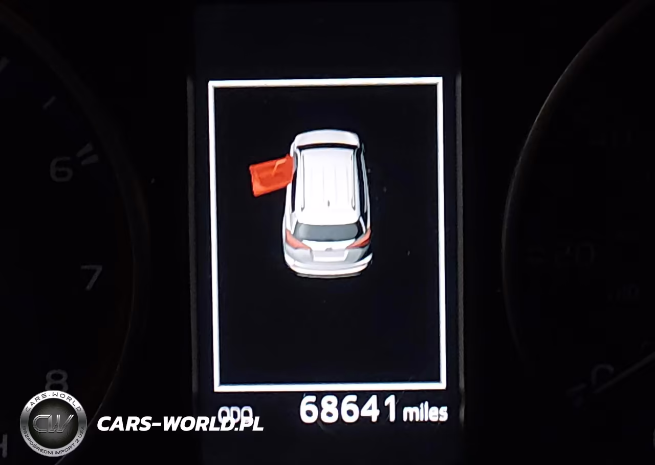 2017 Toyota Rav4 Le VIN:JTMBFREVXHJ158772 - 7