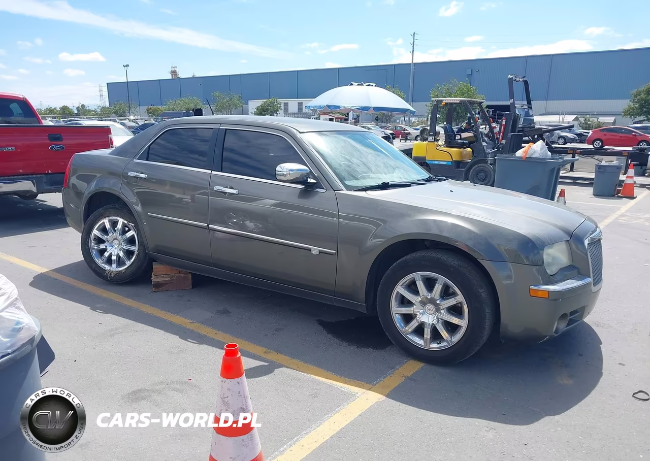 2008 Chrysler 300C Hemi – zdjęcie 1 z 16