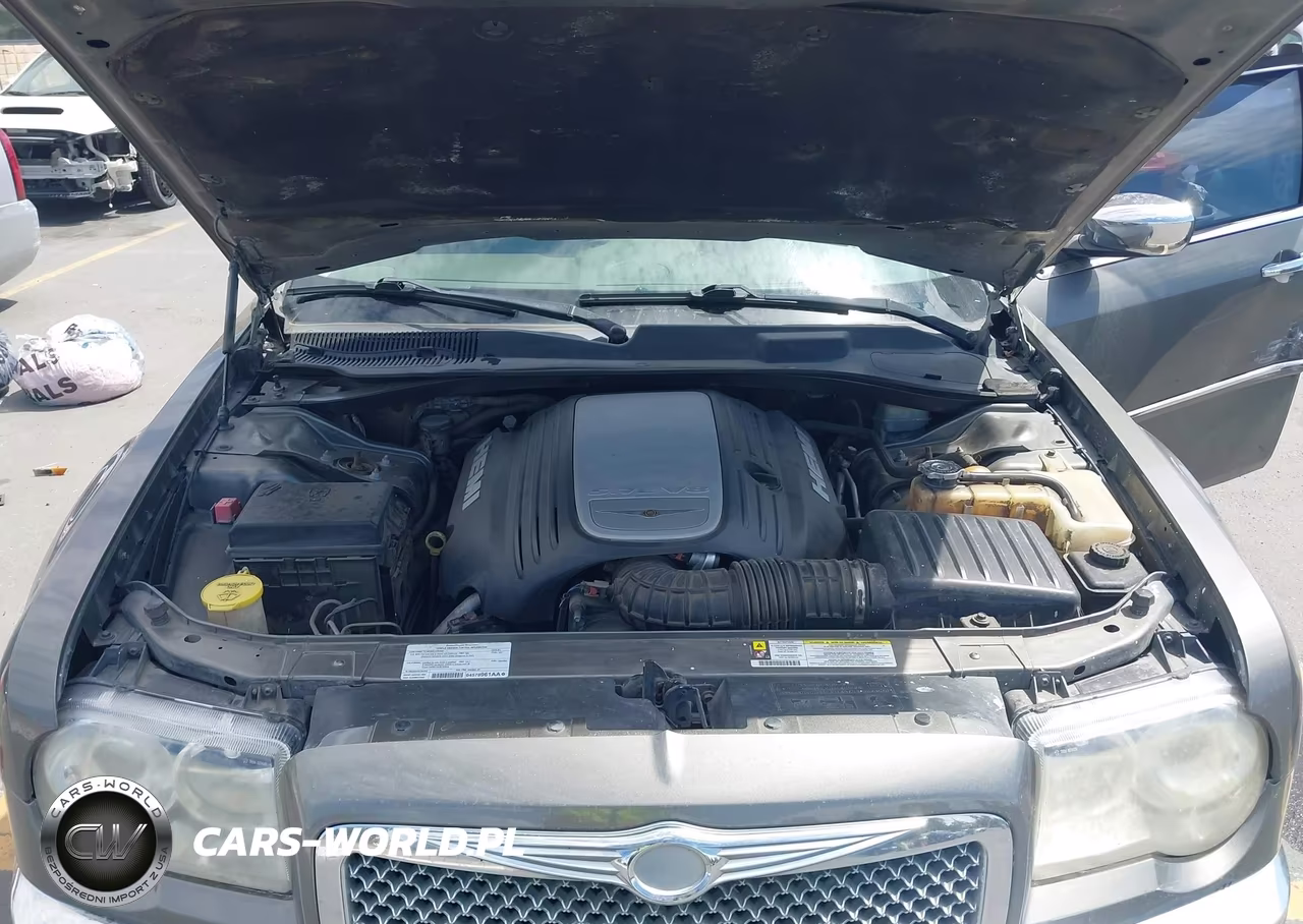 2008 Chrysler 300C Hemi VIN:2C3KA63H68H320588 - 10