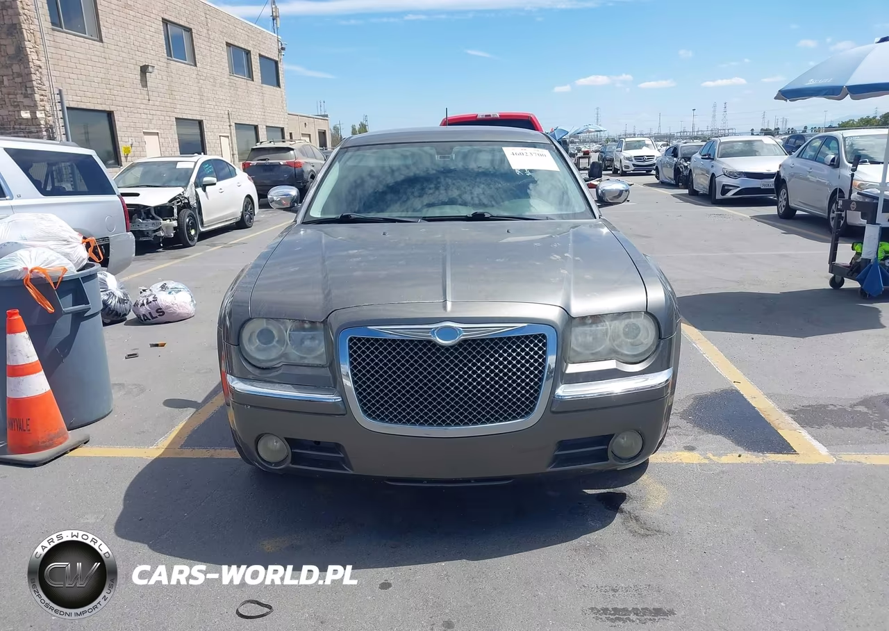 2008 Chrysler 300C Hemi VIN:2C3KA63H68H320588 - 12