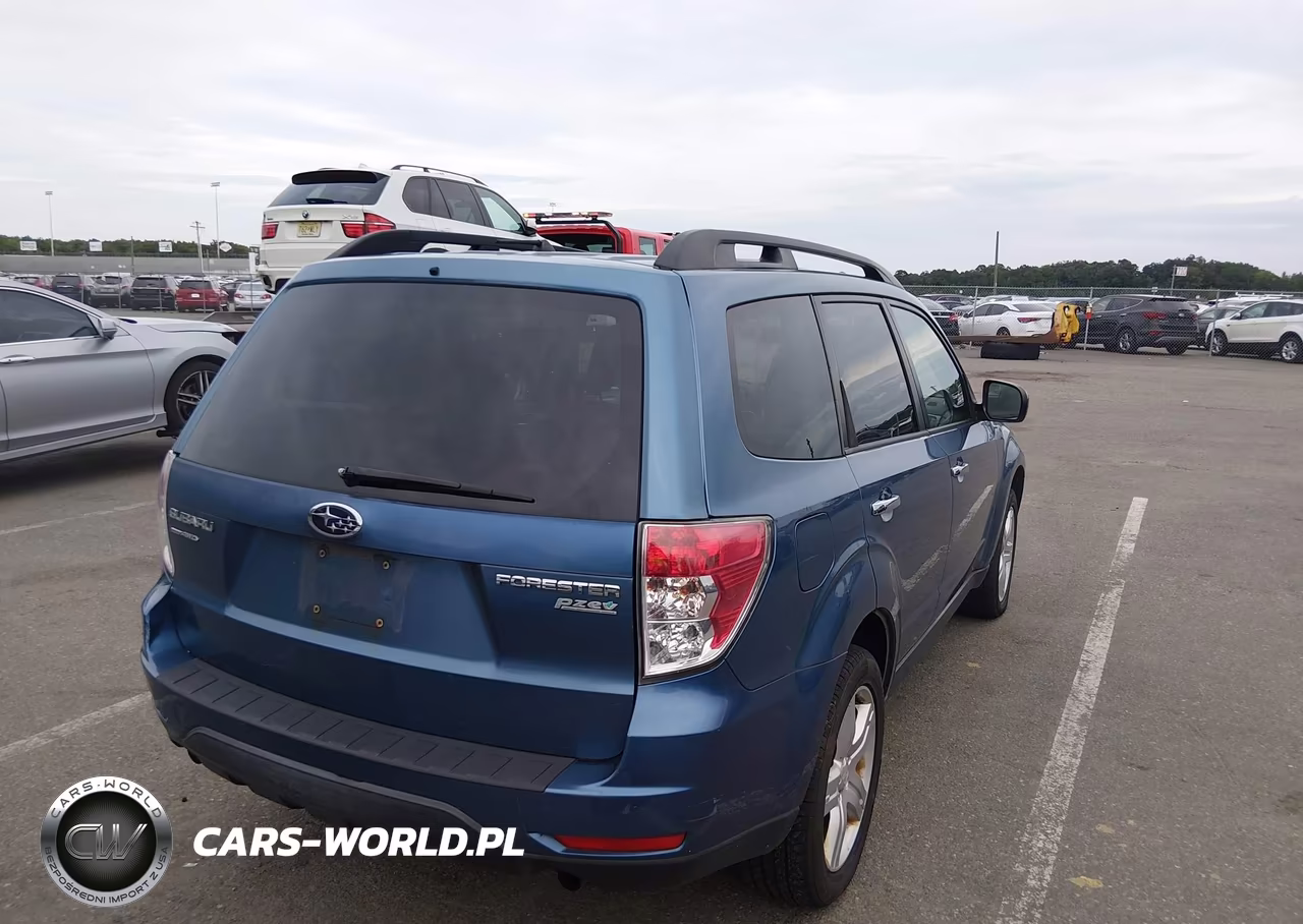 2010 Subaru Forester 2.5X Premium VIN:JF2SH6CC9AH772527 - 4