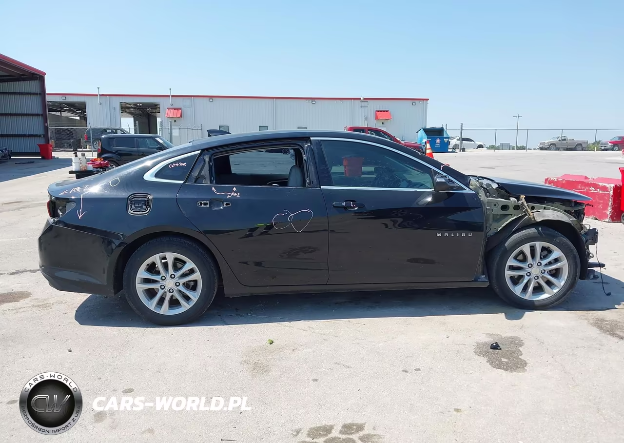 2016 Chevrolet Malibu 1Lt VIN:1G1ZE5STXGF179192 - 14