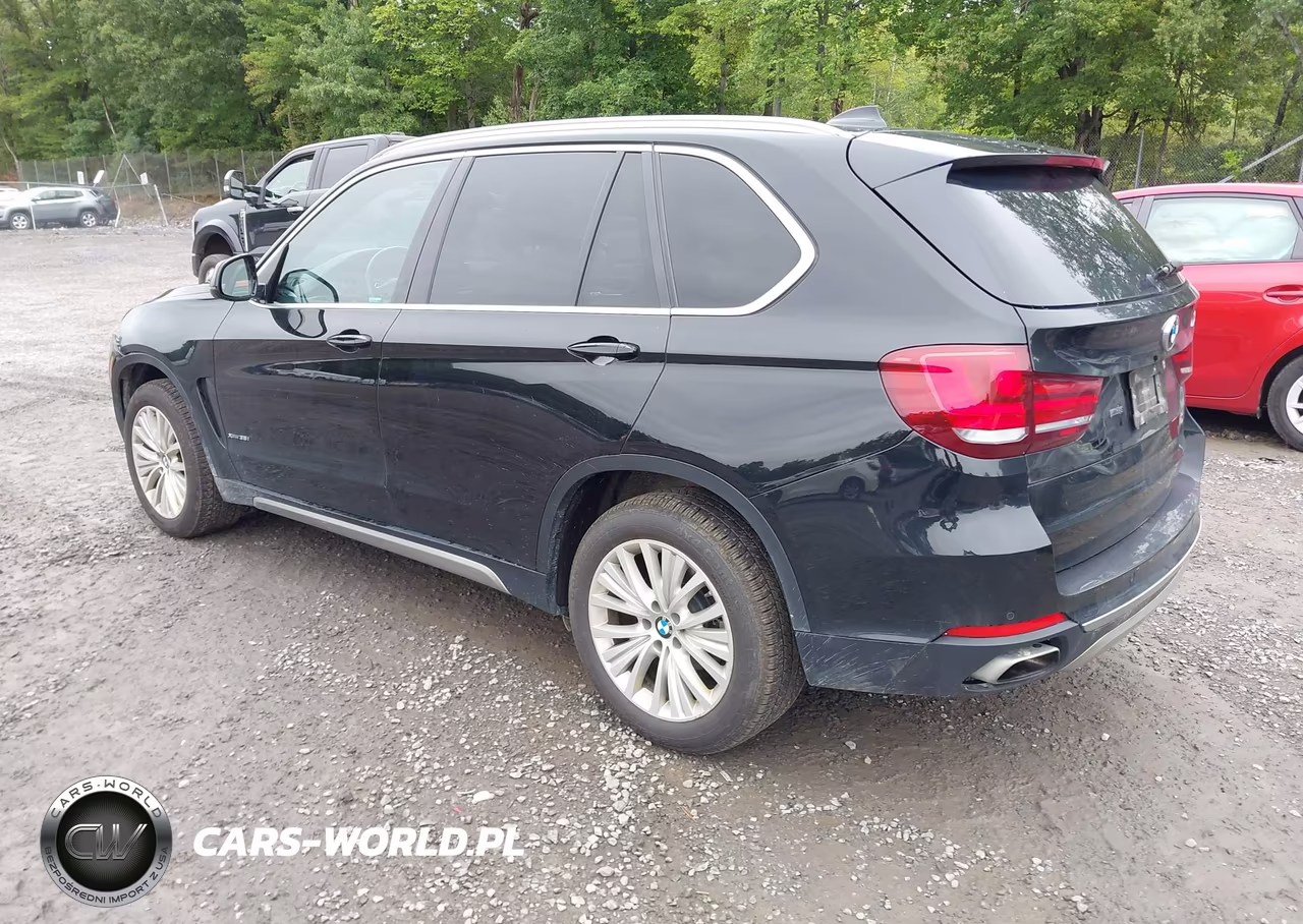 2018 BMW X5 xDrive35I VIN:5UXKR0C51J0X93279 - 3