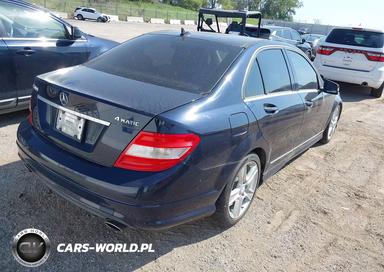 2011 Mercedes-Benz C 300 Luxury 4Matic-Sport 4Matic VIN:WDDGF8BB3BR134919 - 14