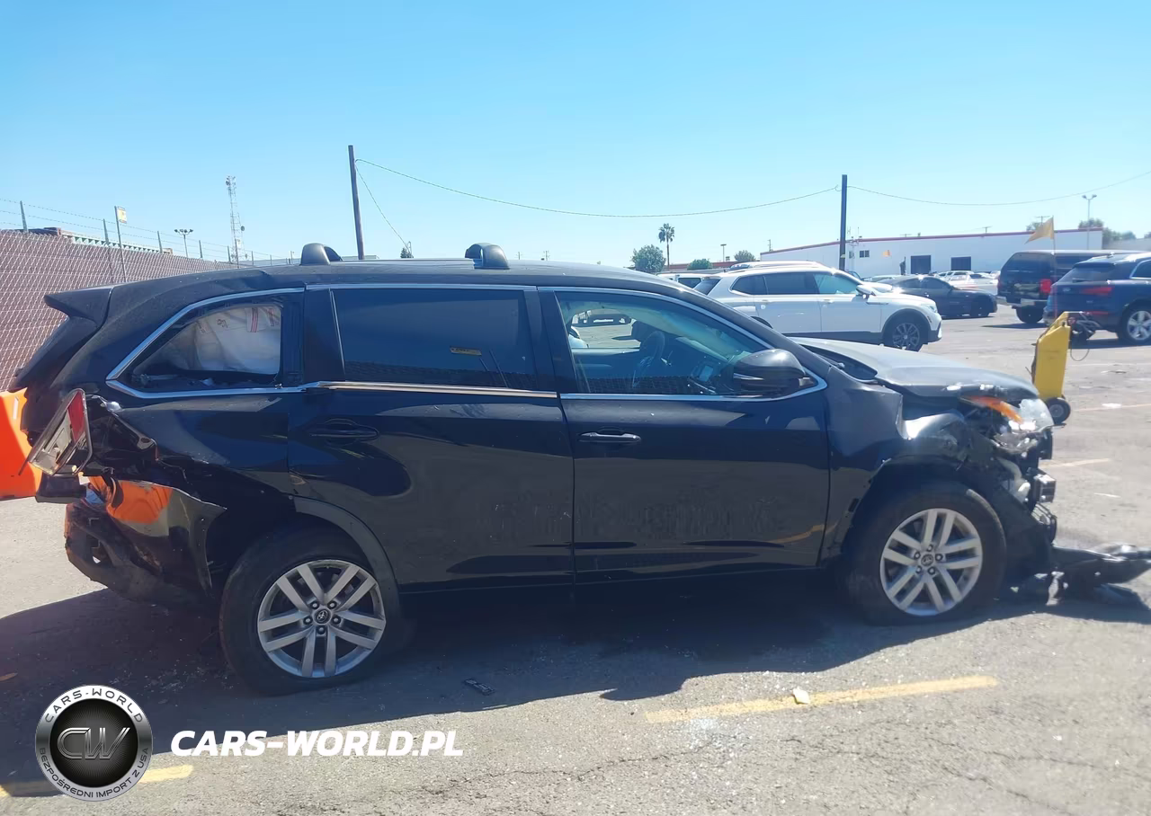 2016 Toyota Highlander Le VIN:5TDZARFH0GS021671 - 13