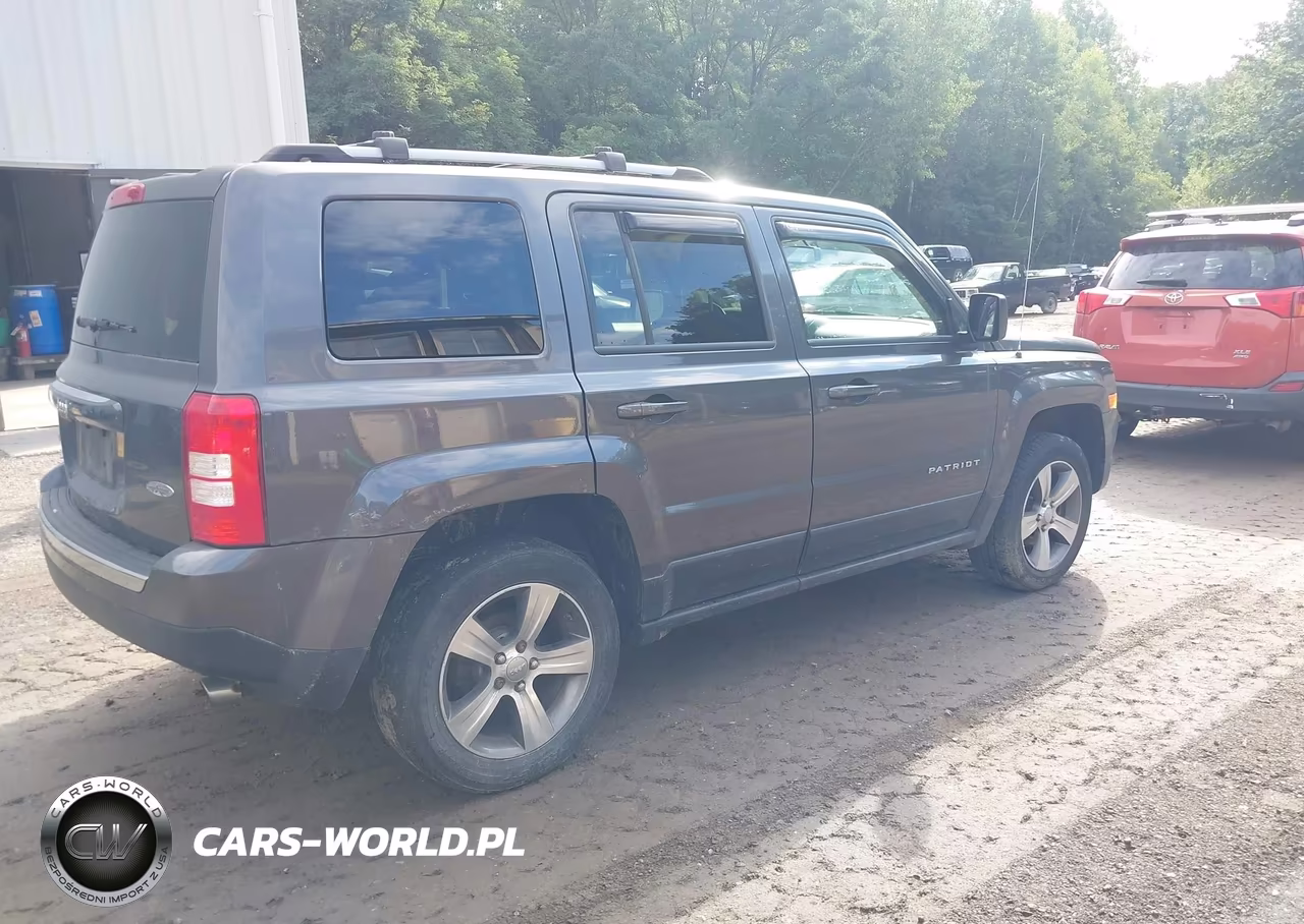 2016 Jeep Patriot High Altitude Edition VIN:1C4NJRFBXGD784187 - 4