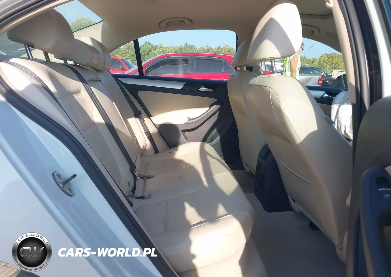 2013 Volkswagen Jetta Hybrid Sel VIN:3VW637AJ6DM295509 - 8