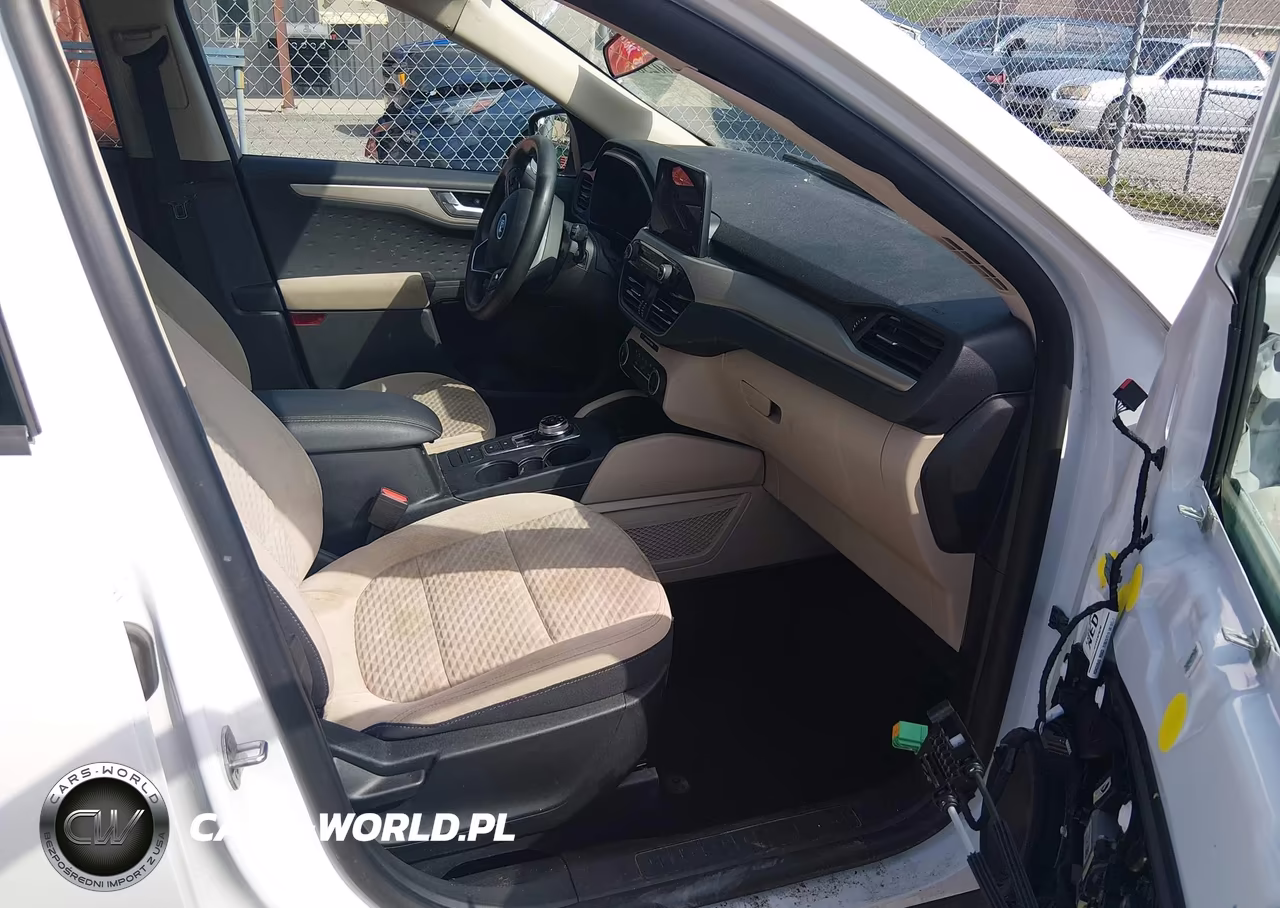 2020 Ford Escape Se VIN:1FMCU9G69LUA60996 - 5