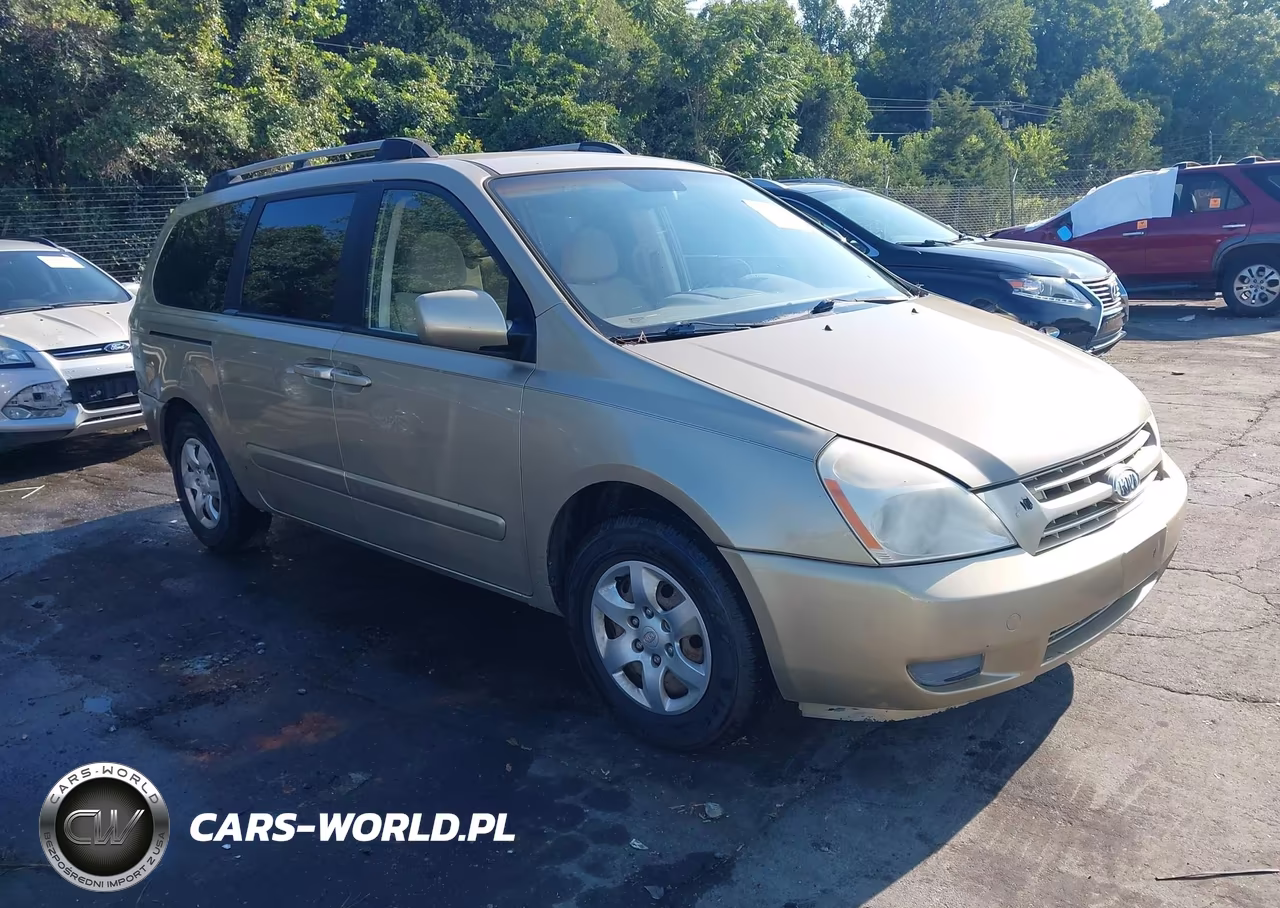 2009 Kia Sedona Lx