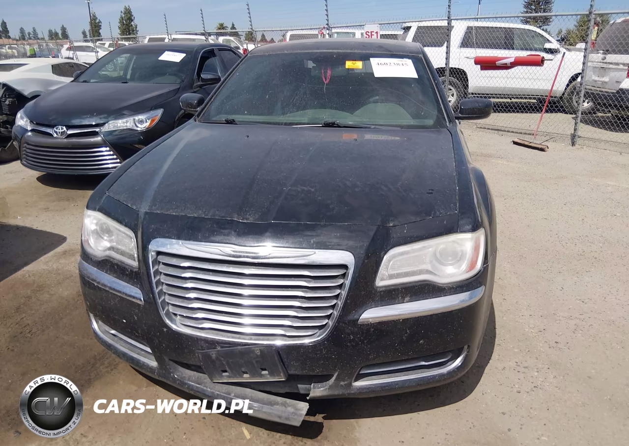 2014 Chrysler 300 VIN:2C3CCAAG9EH166627 - 12