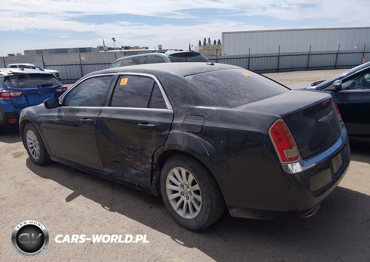2014 Chrysler 300 VIN:2C3CCAAG9EH166627 - 14