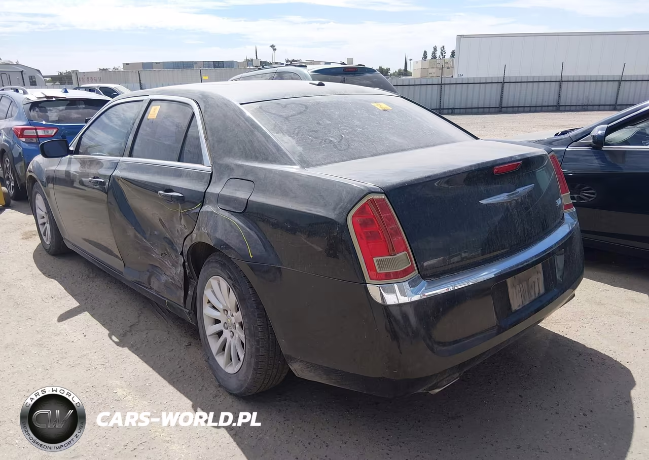 2014 Chrysler 300 VIN:2C3CCAAG9EH166627 - 3