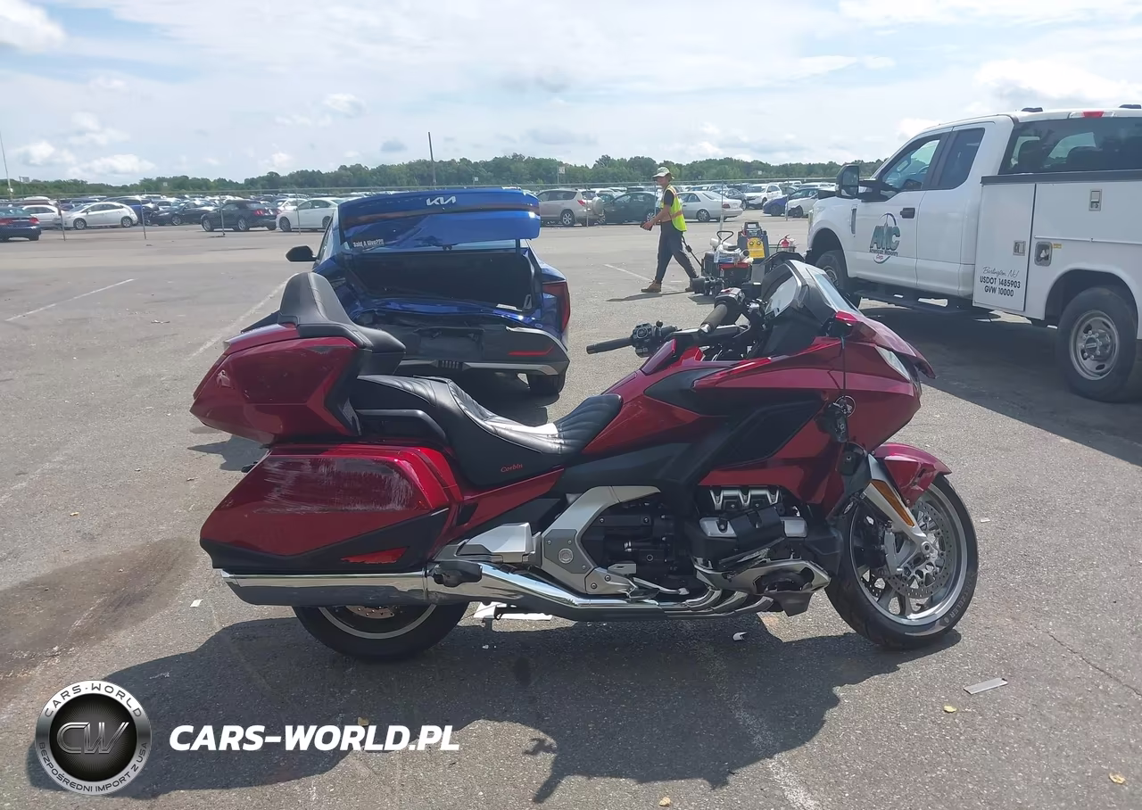 2018 Honda Gl1800 D VIN:JH2SC7957JK004101 - 12