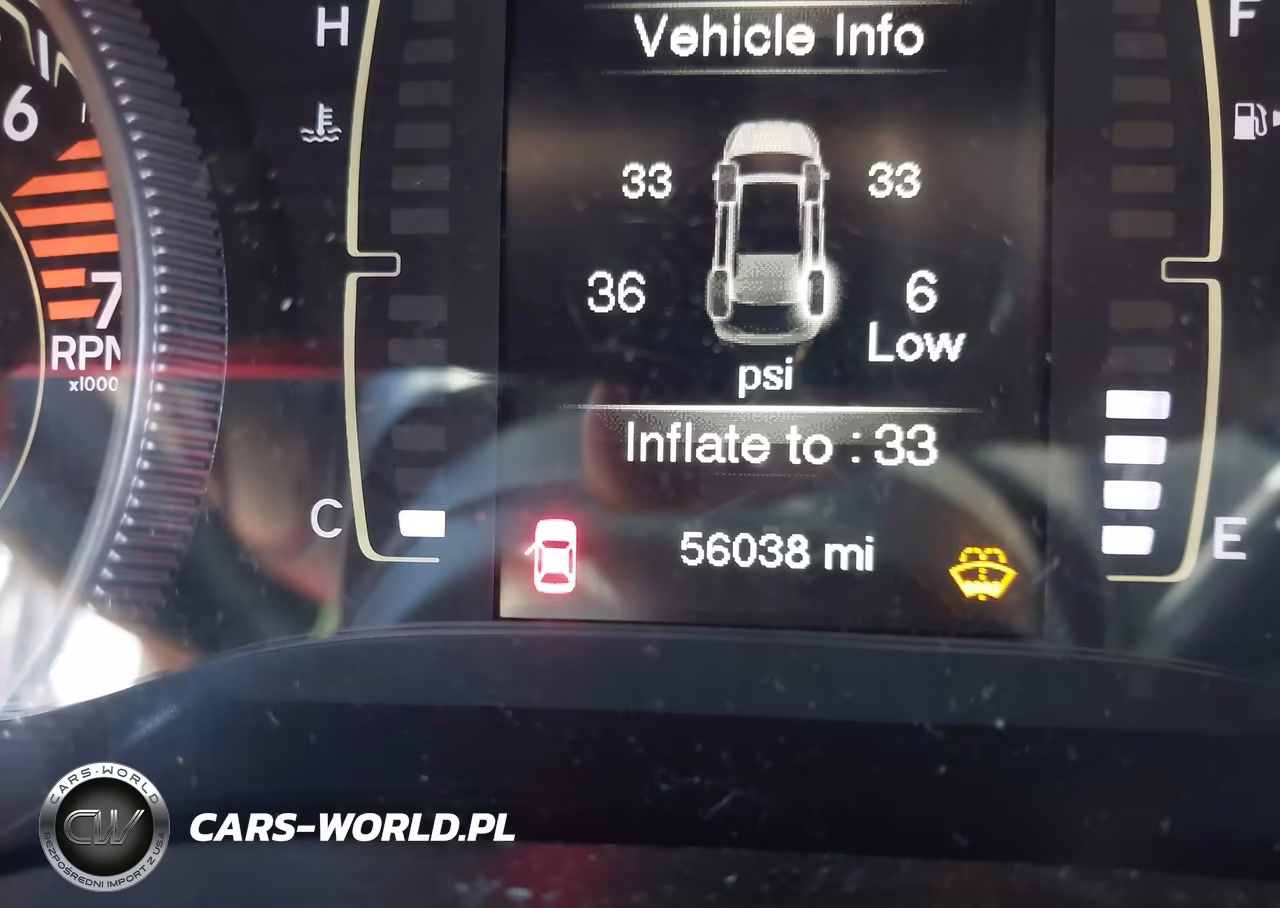 2018 Jeep Cherokee Latitude Plus Fwd VIN:1C4PJLLB3JD540074 - 15