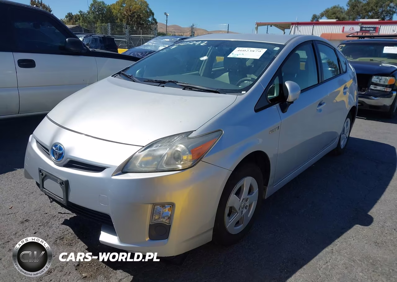 2011 Toyota Prius Four VIN:JTDKN3DU4B1404702 - 2
