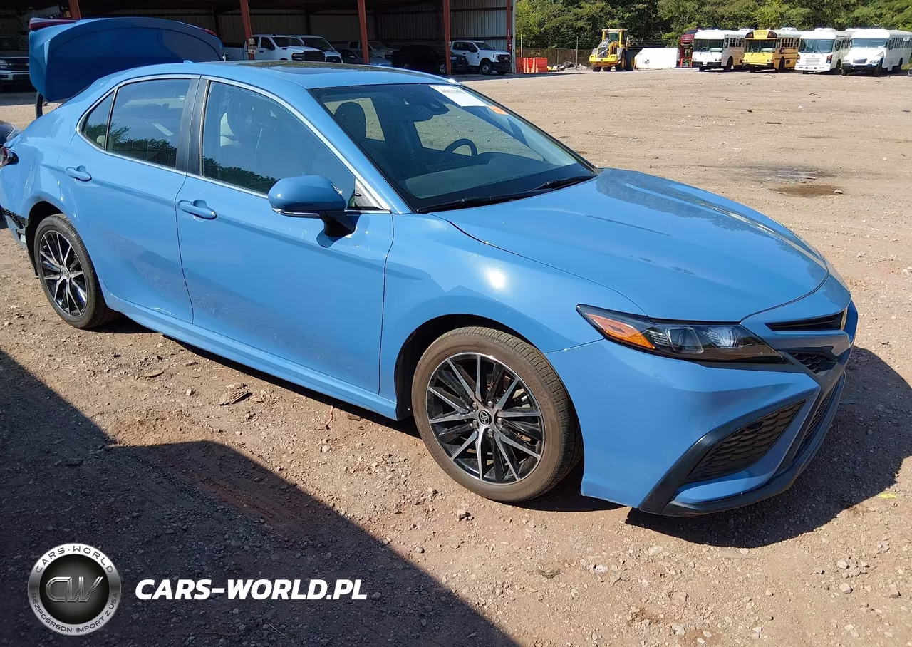2024 Toyota Camry Se – zdjęcie 1 z 16