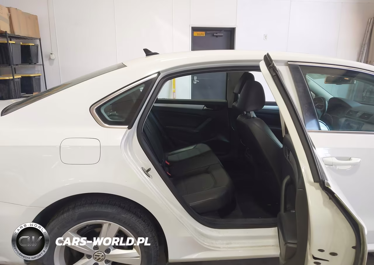 2013 Volkswagen Passat 2.5L Se VIN:1VWBH7A39DC096893 - 8