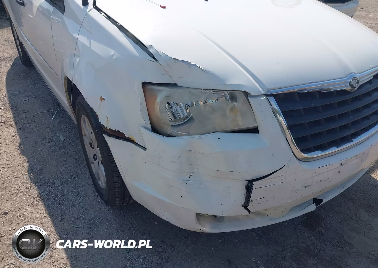2008 Chrysler Town & Country Lx VIN:2A8HR44H58R750536 - 6