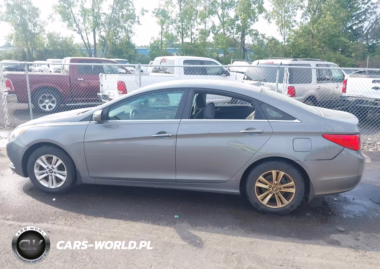 2013 Hyundai Sonata Gls VIN:5NPEB4AC1DH711425 - 13