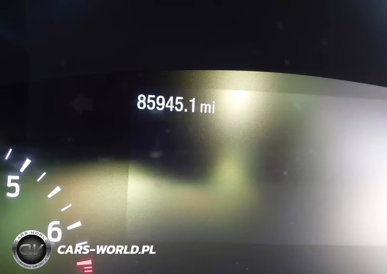 2020 Ford Explorer VIN:1FMSK8BBXLGC38493 - 21